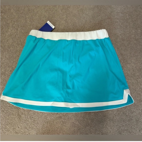 Addison Bay skort new with tags size large - Picture 3 of 5